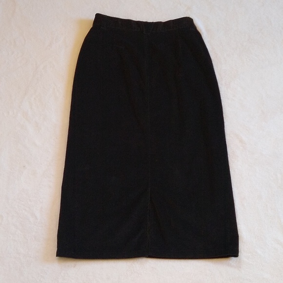 Eddie Bauer black corduroy skirt - Picture 4 of 9